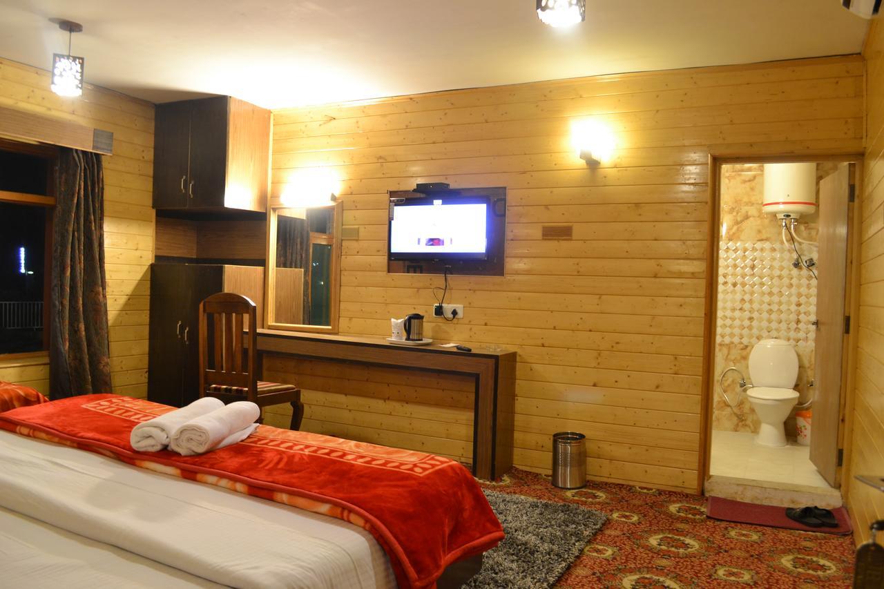 Hotel Akbar Сонамарг Экстерьер фото